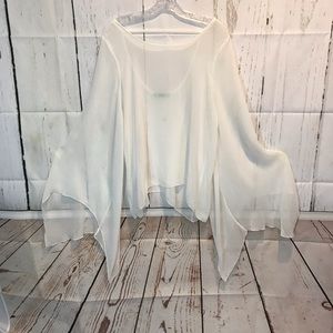 Karlie off-white see-though flowy top.